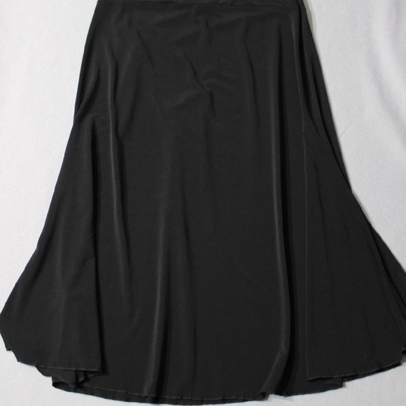 ​BCBGMAXAZRIA Black Jersey Knit Midi Skirt M Ruched Asymmetrical Waist A-Line - Picture 5 of 5